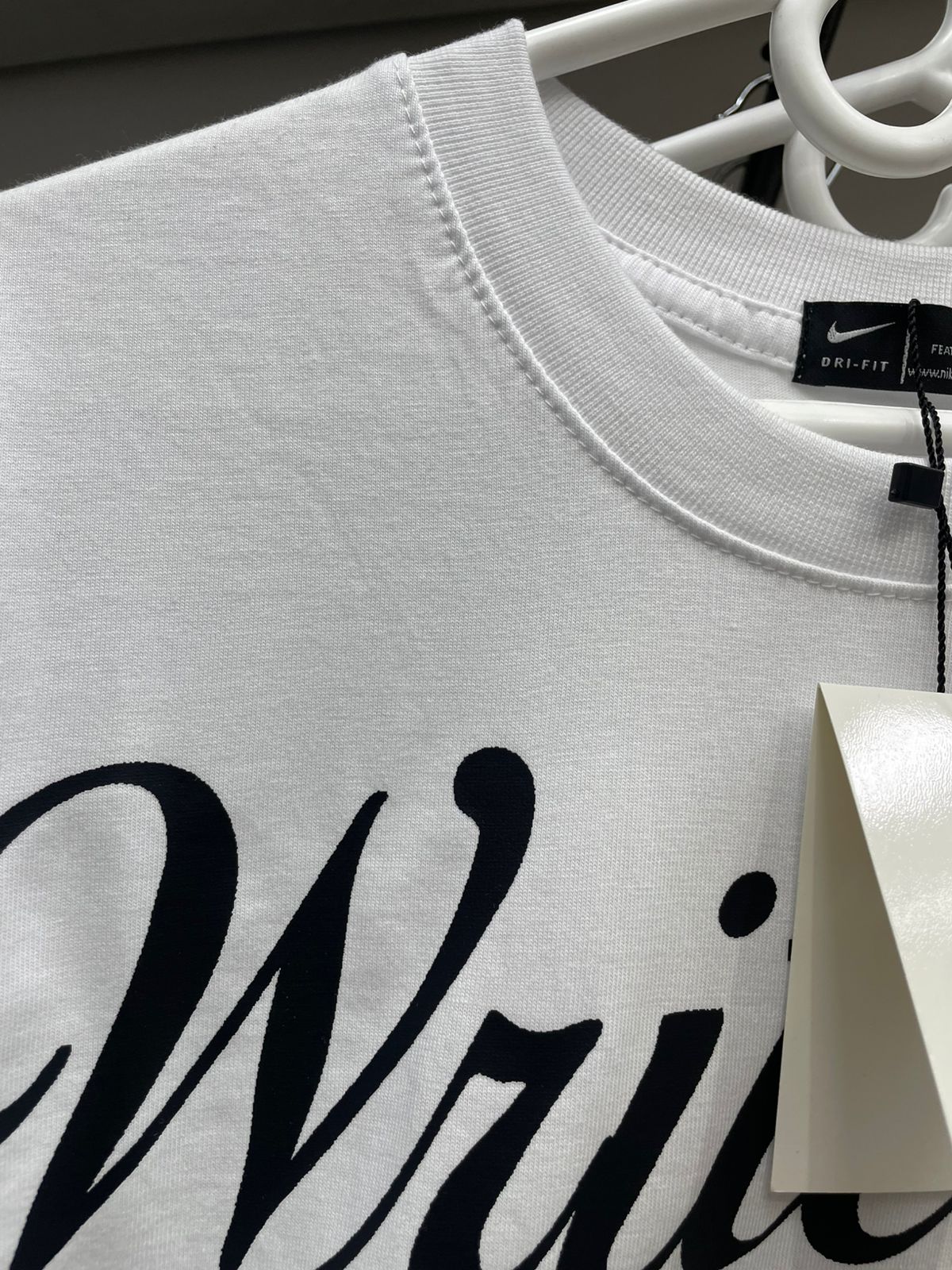 Camiseta nike WRITE THE FUTURE