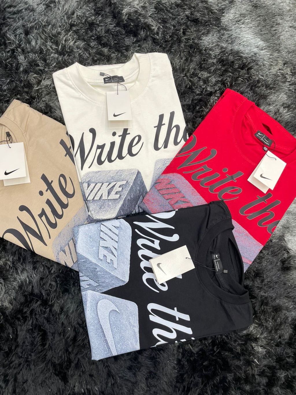 Camiseta nike WRITE THE FUTURE